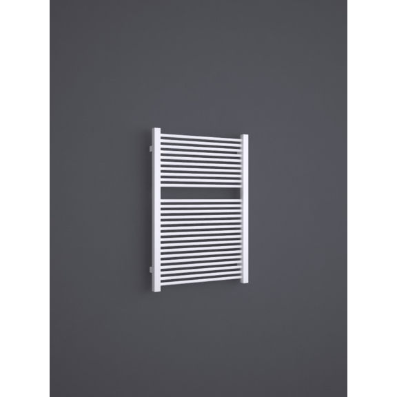 TERMA Mike ONE designový radiátor RAL 9016 735x530