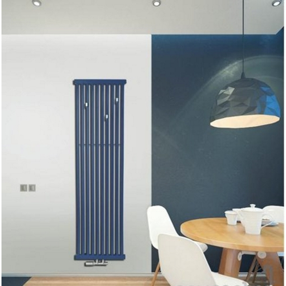 TERMA Intra vertikální radiátor - interiér