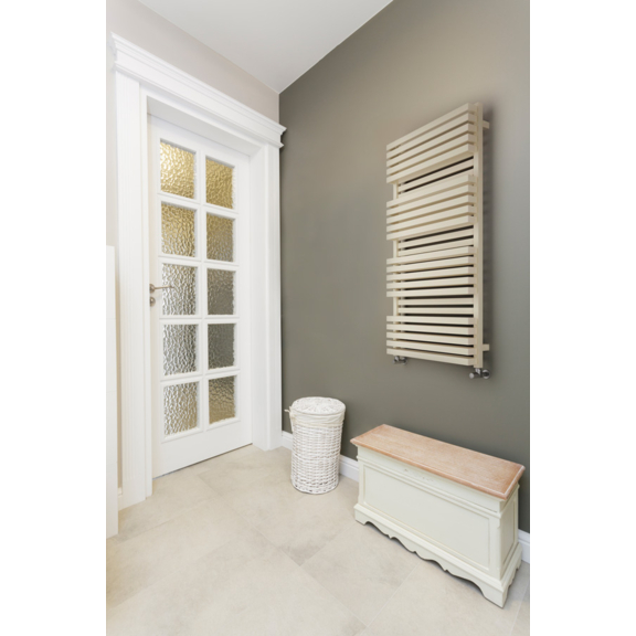 TERMA Quadrus Bold One designový radiátor v moderním interiéru