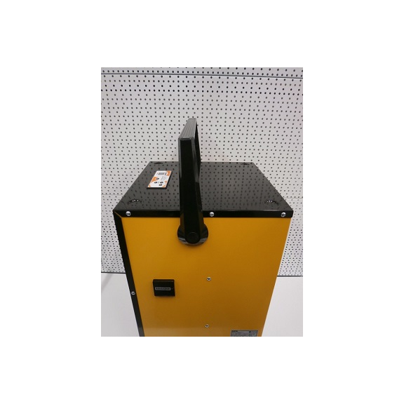 Master DH 732 poloprofesionální odvlhčovač vzduchu