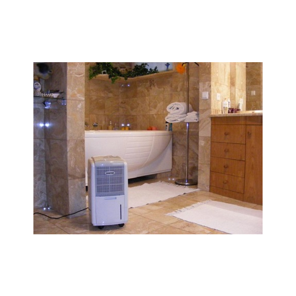 Master DH 720 domácí odvlhčovač vzduchu s UV lampou