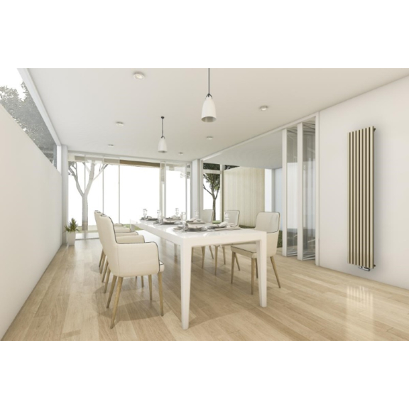 ISAN Akros vodní vertikální radiátor interiér - S19