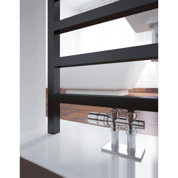 TERMA Simple DW designový radiátor 1755x500 barva Heban detail v interiéru